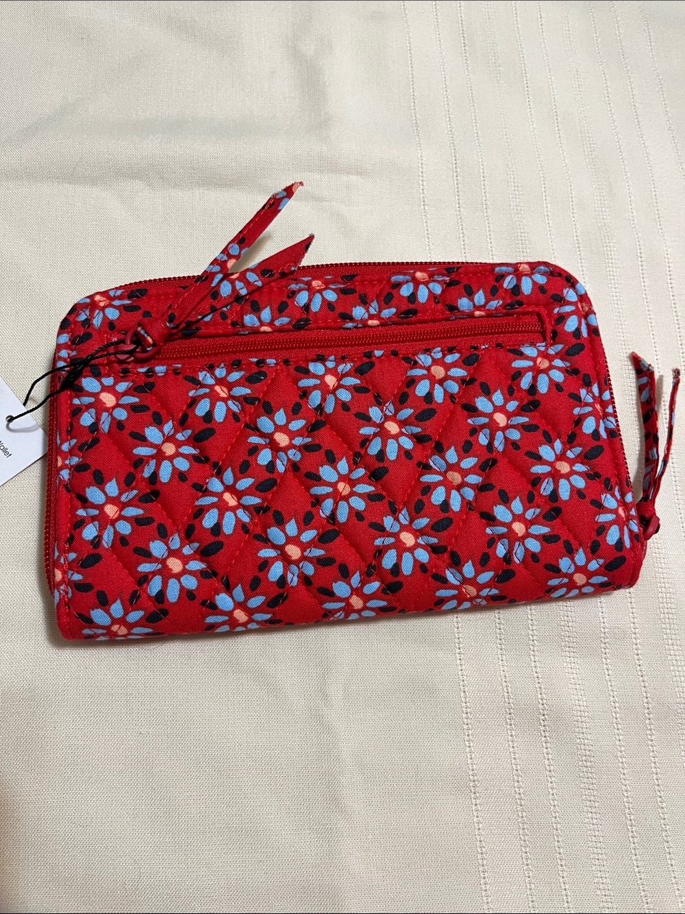Vera Bradley Red Quilted Floral Wristlet with Blue Accents - Picture 8 of 11